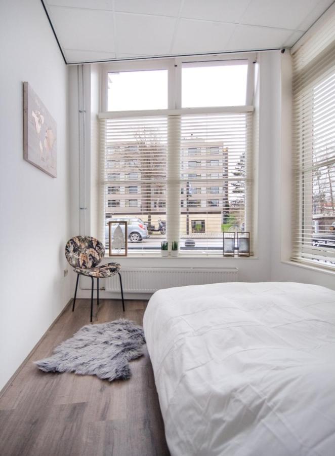 Luxurious Two Bedroom Apartment A Kwartier Center Groningen Bagian luar foto