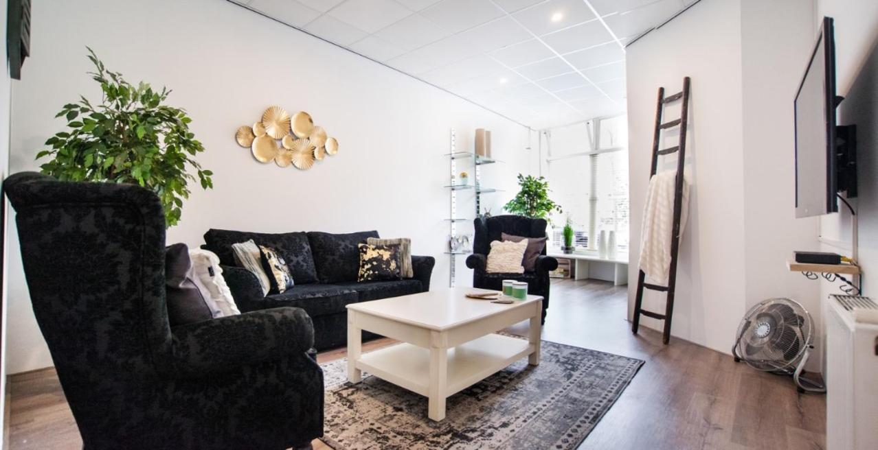 Luxurious Two Bedroom Apartment A Kwartier Center Groningen Bagian luar foto